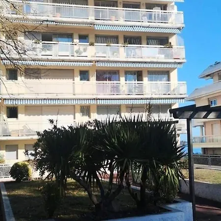 Les Goelands * Arcachón